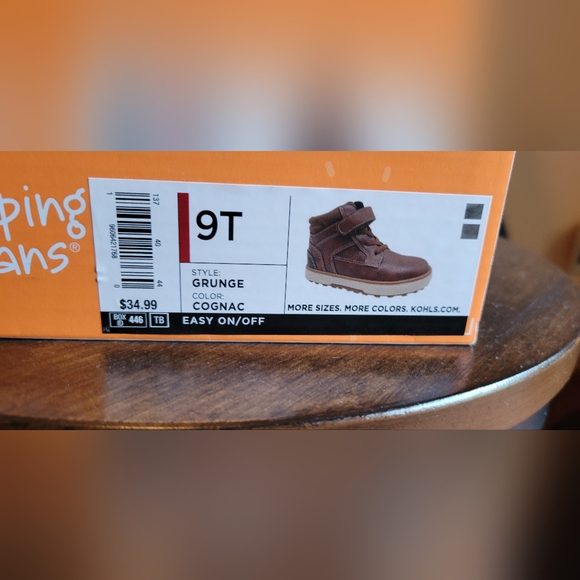 Toddler Boy Shoe/Boot - Picture 5 of 5